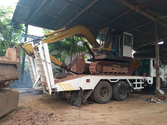 ประกาศขายรถแมคโคพร้อมใช้งาน