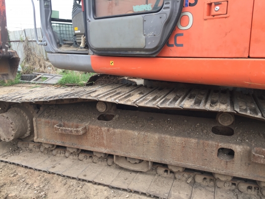 ขายรถแมคโคบูมยาว 15 เมตร  HITAHCHI 210LC