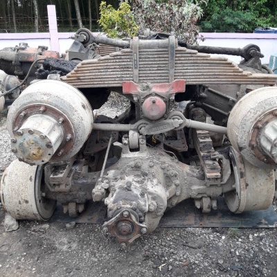 เพลาแท่น HINO ZM ตัดจากรถหัวลาก ขาดเพลายิงอย่างเดียว