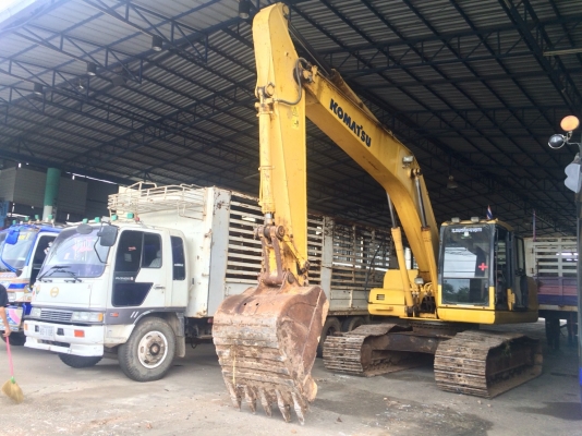 แบคโฮ KOMATSU  PC200 เลขไมล์ 14068