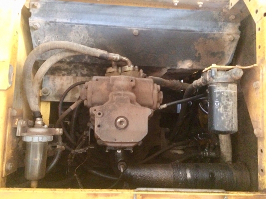 แบคโฮ KOMATSU  PC200 เลขไมล์ 14068