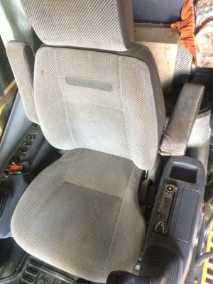 แบคโฮ KOMATSU  PC200 เลขไมล์ 14068