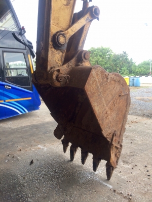 แบคโฮ KOMATSU  PC200 เลขไมล์ 14068