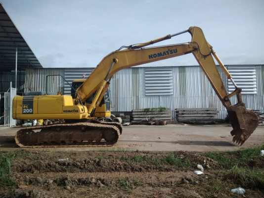 แบคโฮ KOMATSU  PC200 เลขไมล์ 14068