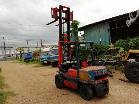 ขายโฟคลิฟท์ TOYOTA​ 3FD30 3 ตัน​ เครื่องดีเซล​ เสาสูง3.50ม.งาเท​ เครื่องแน่นไม่มีไอ​ สภาพสวยพร้อมใช้
