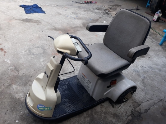 รถไฟฟ้า 3ล้อ ญี่ปุ่น ขายตามสภาพ