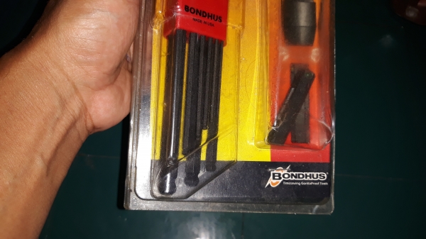 ขายหกเหลี่ยมหัวบอล9ตัวชุด MADE IN USA.ของแท้รุ่นพิเศษ ขายหกเหลี่ยมหัวบอล9ตัวชุด MADE IN USA.ของแท้รุ่นพิเศษ