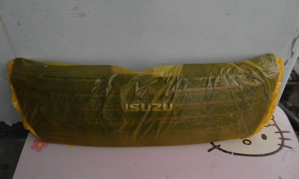 ขาย กระจังหน้า ISUZU D'max   ปี 03-05