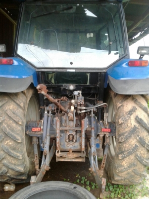 ขายรถไถ FORD TS90 NEW HOLLAND ใบมีด เล่ม ราคา 650000