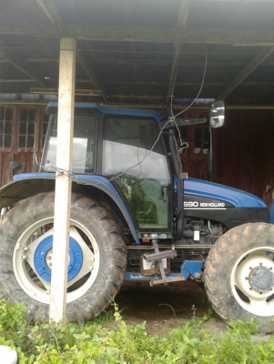 ขายรถไถ FORD TS90 NEW HOLLAND ใบมีด เล่ม ราคา 650000