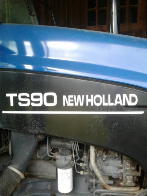 ขายรถไถ FORD TS90 NEW HOLLAND ใบมีด เล่ม ราคา 650000