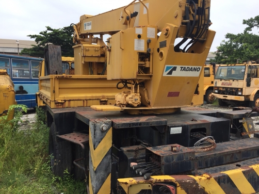 ขายรถ6ล้อติดเครนกระเช้า ถูกๆตามสภาพ