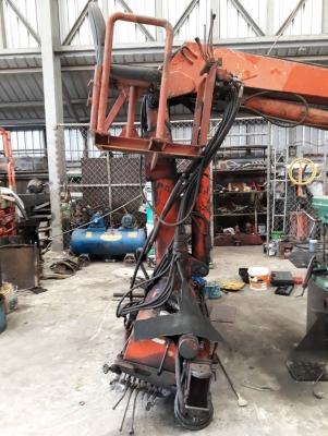 ต้องการขาย เฮี๊ยบมือขยุ้ม สภาพพร้อมใช้ อุปกรณ์ครบ  สนใจติดต่อ  089-2050655  084-5391041  ด่วนๆๆๆ