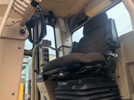 รถเกรดม่ใหม่ Cat140H-APM ปี 2003 พร้อมสแกนริฟาย เพียง 7700 ชม.