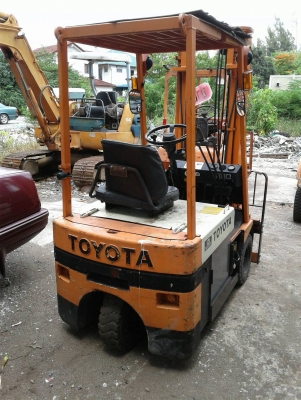 ขายรถโฟล์คลิฟท์ Toyota ไฟฟ้า