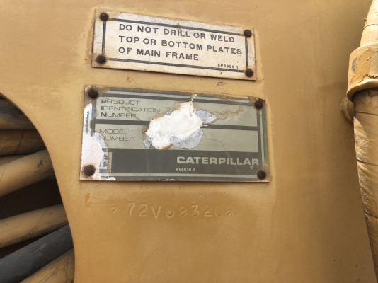 รถเกรด CAT 140G 72V :ซีเรียล9XXX รถทำงานอยู่ รถเกรด CAT 140G 72V :ซีเรียล9XXX รถทำงานอยู่