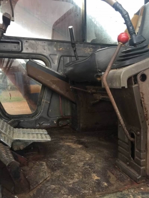 EX200-1 เครื่องดี ปั้มแรง เอวแน่น โช่เตม สภาพดีมากๆพร้อมใช้งาน