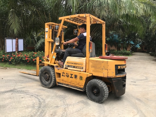 ขายFORKLIFT KOMATSU FG25-8(2.5ตัน) สวยเดิมจากญี่ปุ่น ยังไม่เคยใช้ในไทย 99,000เท่านั้น!!