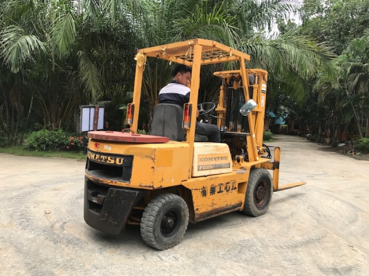 ขายFORKLIFT KOMATSU FG25-8(2.5ตัน) สวยเดิมจากญี่ปุ่น ยังไม่เคยใช้ในไทย 99,000เท่านั้น!!