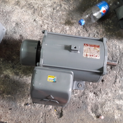 ขาย !! มอเตอร์.มิตซู.ขนาด3แรง220v.สภาพ.พร้อมใช้งาน ขาย !! มอเตอร์.มิตซู.ขนาด3แรง220v.สภาพ.พร้อมใช้งาน