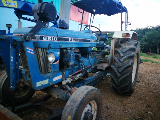 ฟร์อดครับ มี 2 คัน