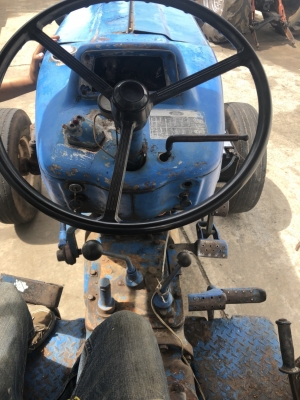 รถไถ !! FORD 77000 +ผาน 6 มีเล่ม รถไถ !! FORD 77000 +ผาน 6 มีเล่ม