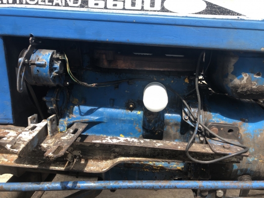 รถไถ !! FORD 77000 +ผาน 6 มีเล่ม รถไถ !! FORD 77000 +ผาน 6 มีเล่ม