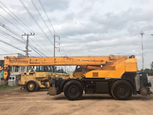 ขายรถเครน TADANO TR250M-5 (ขนาด 25 ตัน) ปี 1993 รถนอกนำเข้าครับ ไม่เคยใช้งานในไทย มีVDOการทำงาน ขายรถเครน TADANO TR250M-5 (ขนาด 25 ตัน) ปี 1993 รถนอกนำเข้าครับ ไม่เคยใช้งานในไทย มีVDOการทำงาน