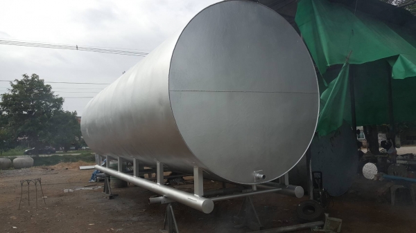 ถังน้ำมันขนาด 26000 ลิตรหนา 6 มิลพร้อมใช้งาน