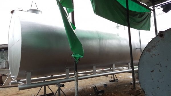ถังน้ำมันขนาด 26000 ลิตรหนา 6 มิลพร้อมใช้งาน