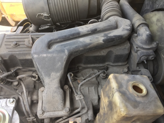 รถยกโคมัสสึรุ่น 16 น้ำหนักยก 3 ตัน เสาสูง 3 เมตร เครื่องดีเซล เกียร์ออโต้