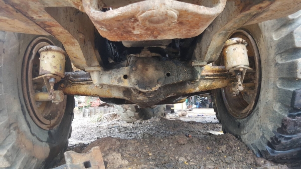 ขาย 600,000 รถตักล้อยาง CAT 966 เครื่อง เกียร์ดี ยางสวย เอวแน่น รถพร้อมใช้ เอกสารหนังสือสัญญาซื้อขาย รถอยู่ บุรีรัมย์ 090-772-3710 090-772-3708