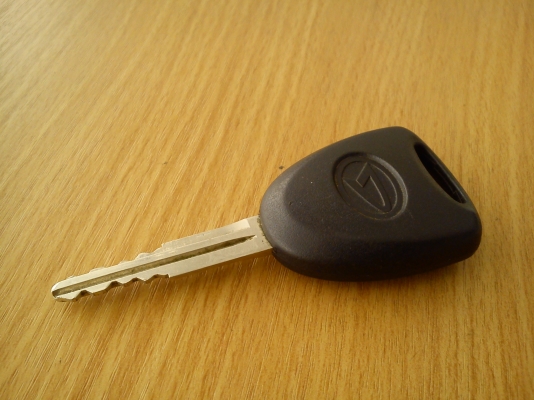 ดอกกุญแจรีโมท ของรถ DAIHATSU