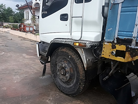 ขายถูกๆ  ครับ   เด็กก้า  195  ห้างแท้ครับ ขายถูกๆ  ครับ   เด็กก้า  195  ห้างแท้ครับ