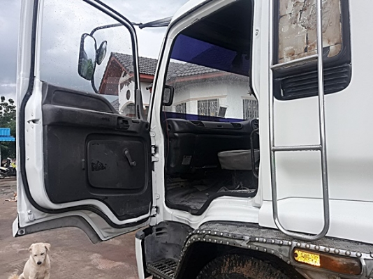 ขายถูกๆ  ครับ   เด็กก้า  195  ห้างแท้ครับ ขายถูกๆ  ครับ   เด็กก้า  195  ห้างแท้ครับ