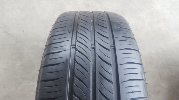 ขายยาง\% 205/55/16 ปี 17 DUNLOP  4 เส้น