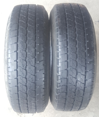 ขายยาง\% 215/70/15 ปี 16 DUNLOP LT36 2 เส้น