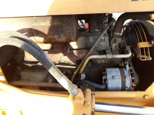 ขายรถแทรคเตอร์ KOMATSU D21P-5 ราคา 145000