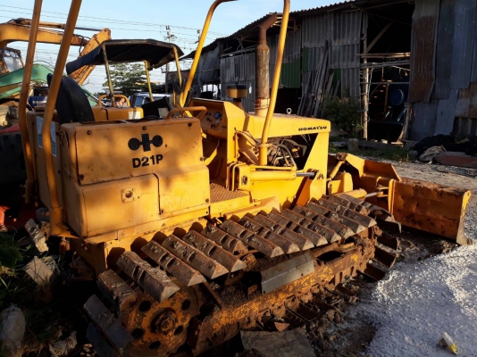 ขายรถแทรคเตอร์ KOMATSU D21P-5 ราคา 145000