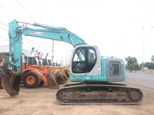 ขายรถขุด KOBELCO SK200SR มีลายหัวกระแทก รถนอกนำเข้าเองจากญี่ปุ่น สภาพสวยพร้อมใช้ มีVDOการทำงานครับ