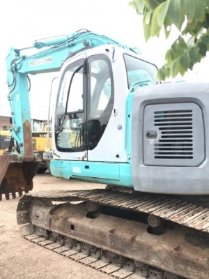 ขายรถขุด KOBELCO SK200SR มีลายหัวกระแทก รถนอกนำเข้าเองจากญี่ปุ่น สภาพสวยพร้อมใช้ มีVDOการทำงานครับ