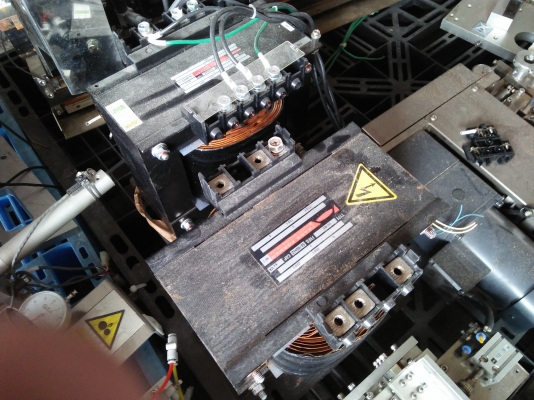 หม้อแปลงขนาด1kvaกับ4kvaเข้า220vออก110v/100v