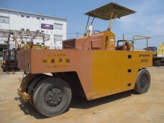 ขายรถบด 9 ล้อ DYNAPAC CP20 เครื่องยนต์ ISUZU 6BG1 FROM JAPAN สภาพพร้อมใช้งาน สนใจติดต่อ 063-9316985 ID LINE : 0639316985 ครับ