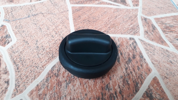 ฝาปิดถังน้ำมัน BENZ แท้