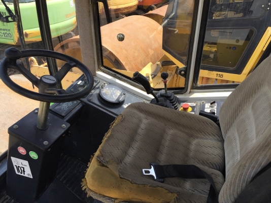 รถบดสั่นสะเทือน 19 ตัน Bomag BW219 DH-3 สภาพดี นำเข้าจากยุโรป พร้อมใช้งาน