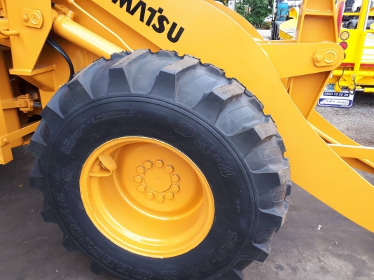 ขาย รถตัก KOMATSU 510 กรองเดี่ยว รถเช็คใหม่ทั้งคัน ต่อแขนเรียบร้อย รถพร้อมใช้งานครับ