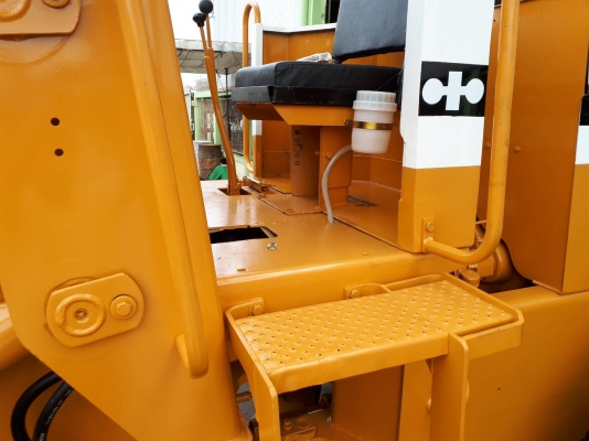 ขาย รถตัก KOMATSU 510 กรองเดี่ยว รถเช็คใหม่ทั้งคัน ต่อแขนเรียบร้อย รถพร้อมใช้งานครับ