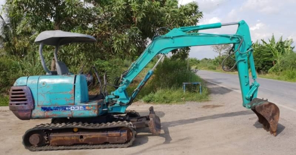 ขายด่วนรถแบคโฮคูโบต้าK35คอลโทลสั้นน้ำมันปั้มนี้วติดลายหัวกะแทกดีเทียบเท่าPC35รถนอกสถาพดีพร้อมใช้เพิ่งนำเข้ามายังไม่เคยใช้งานในไทยเลย