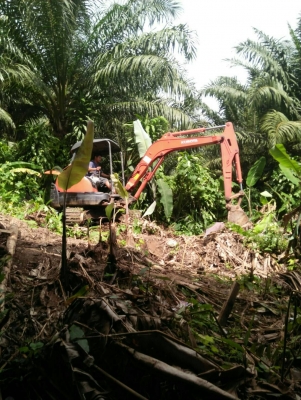 มี VDO ให้ชม. KUBOTA KX913 เอกสารเล่มพร้อมหางลาก ราคา 320000