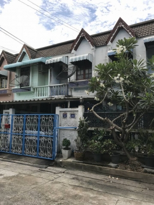 ทาวน์เฮ้าส์ 2 ชั้น 2 หลังติดกัน ซอยลาดพร้าว 101